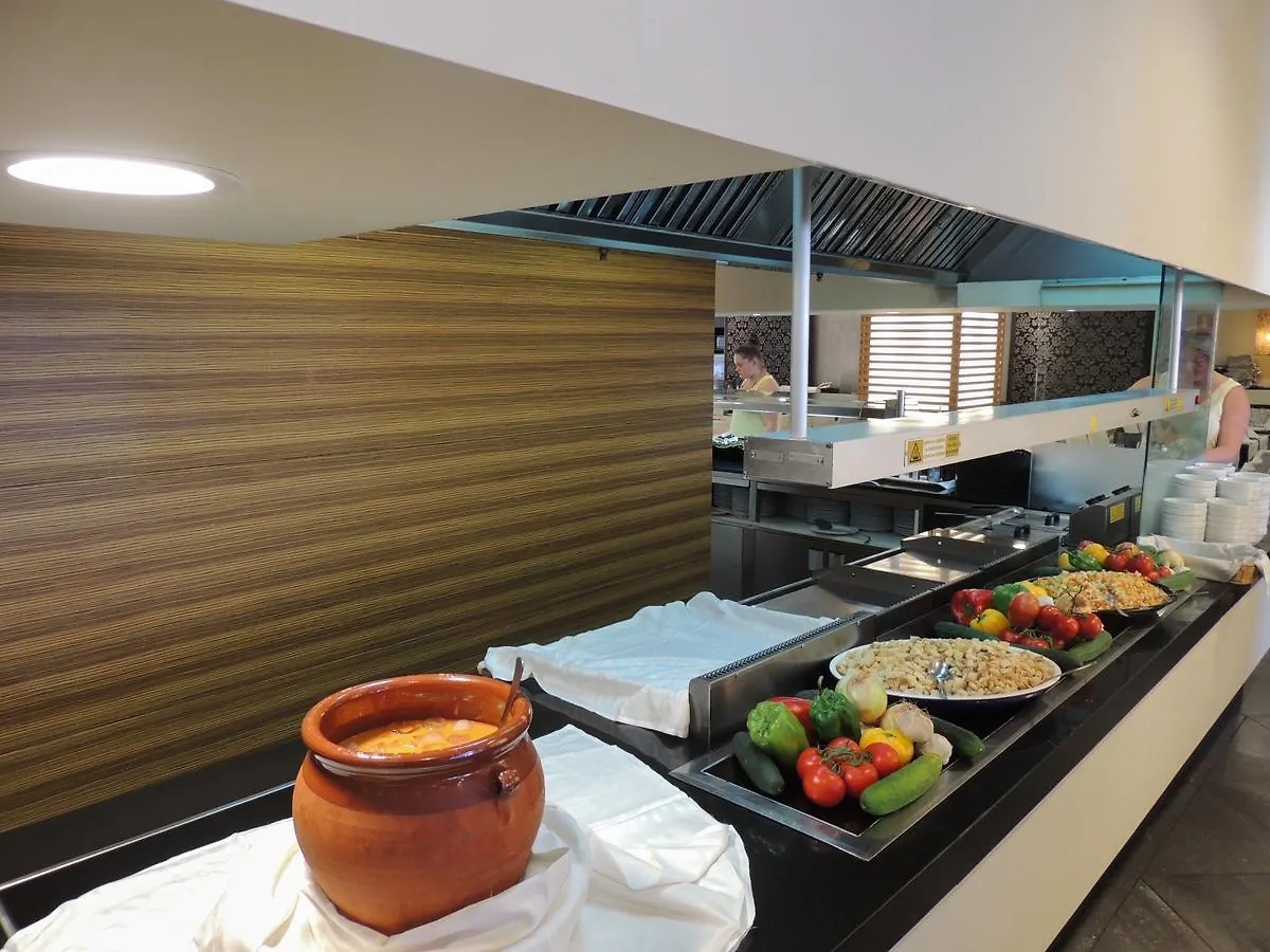 Apartamentos Turisticos Augustus Cambrils Spain